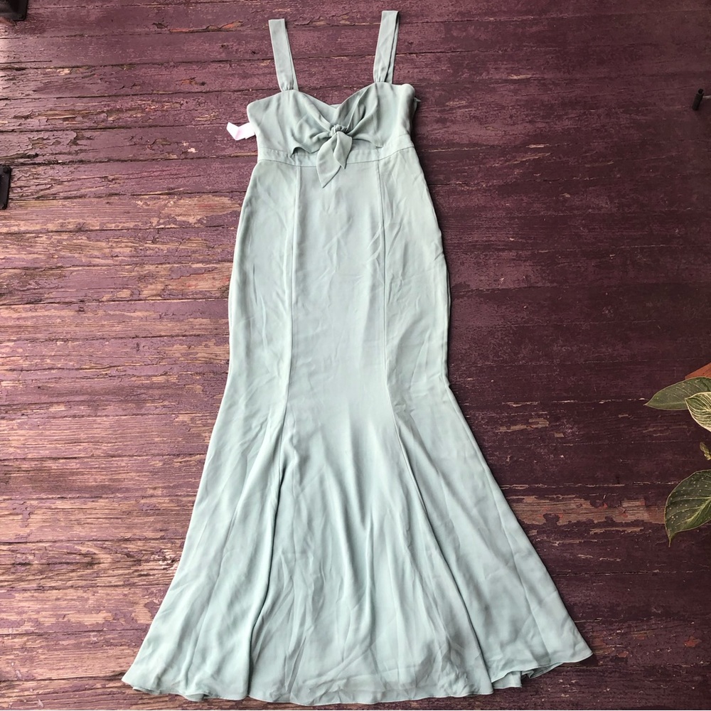 Fame and Partners Maxi Dress Size 6 Mint Green Mermaid Tie Front Cutout Back